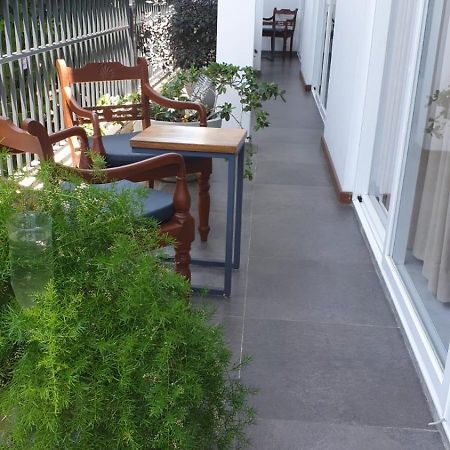 Ferienwohnung Hikka Hill Loft Hikkaduwa Exterior foto